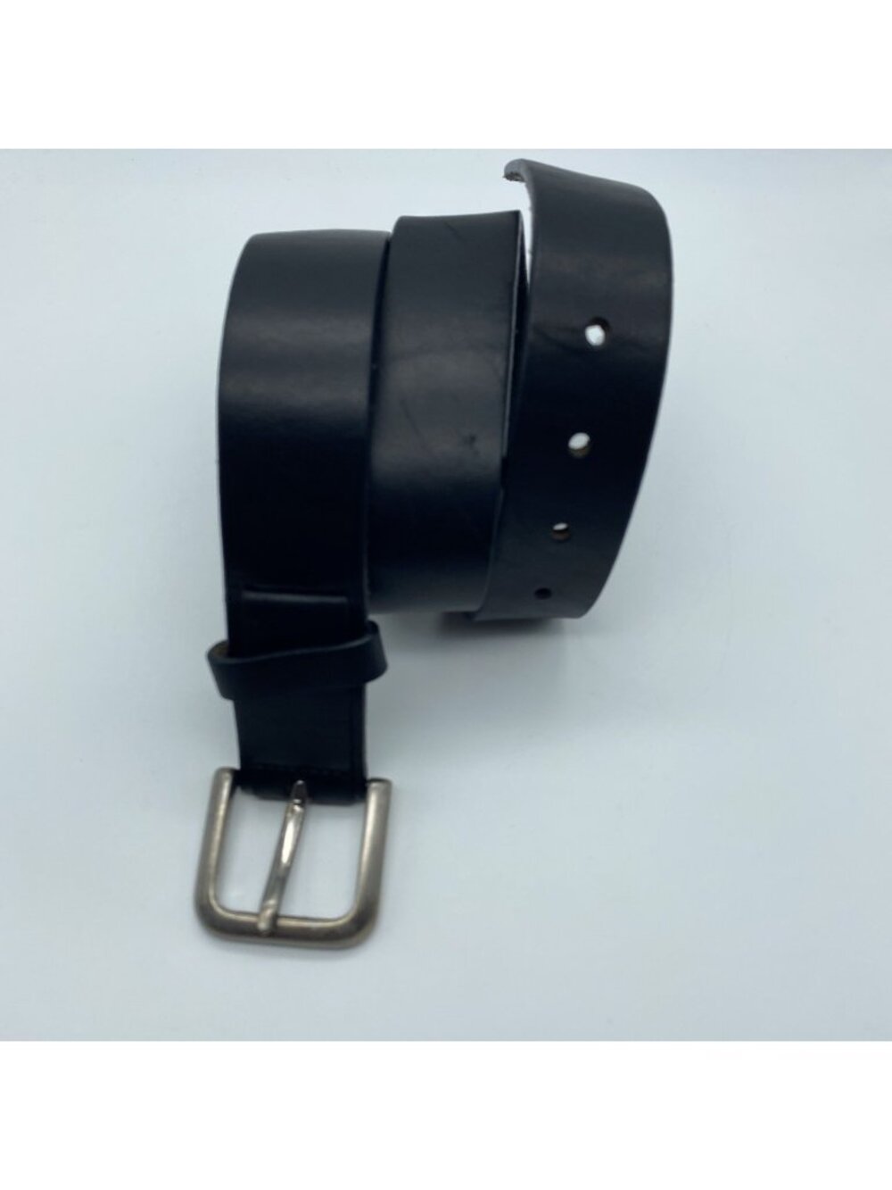 Men’s Black Genuine Leather Belt Size 28 Classic Casual Dress Belt 1.25” Wide